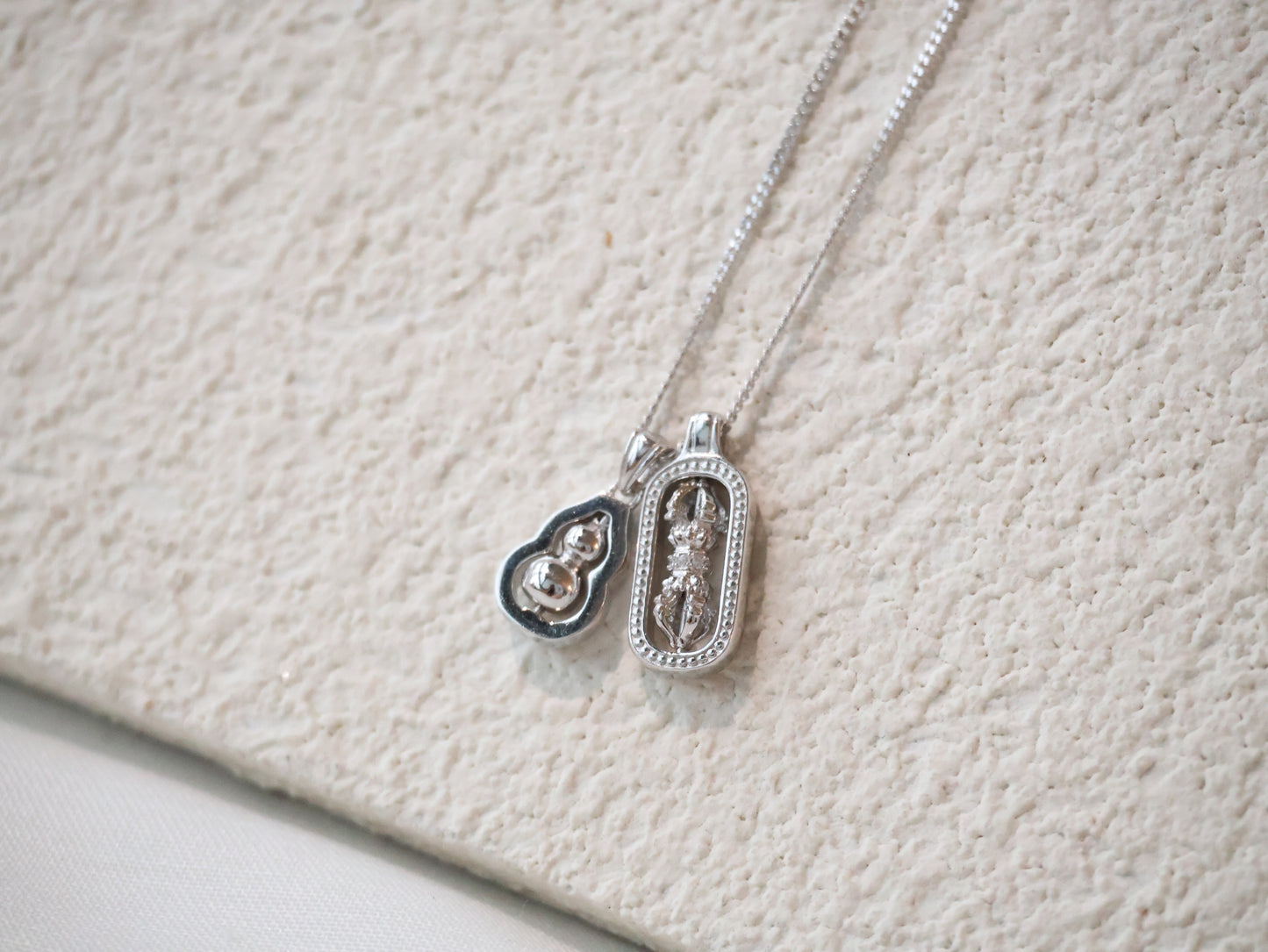 *Instocks* Tatiana Hulu & Pendant S925 Necklace