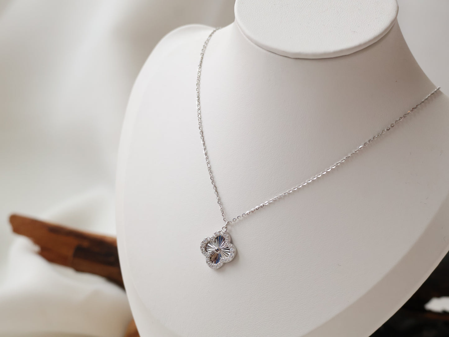*Instocks* Victoria Laser Clover S925 Necklace