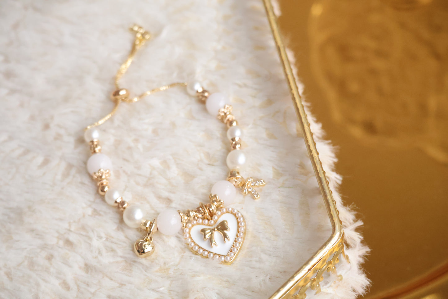 *Instocks* Cherie with Heart & Ribbon Crystal Bracelet (Elastic)