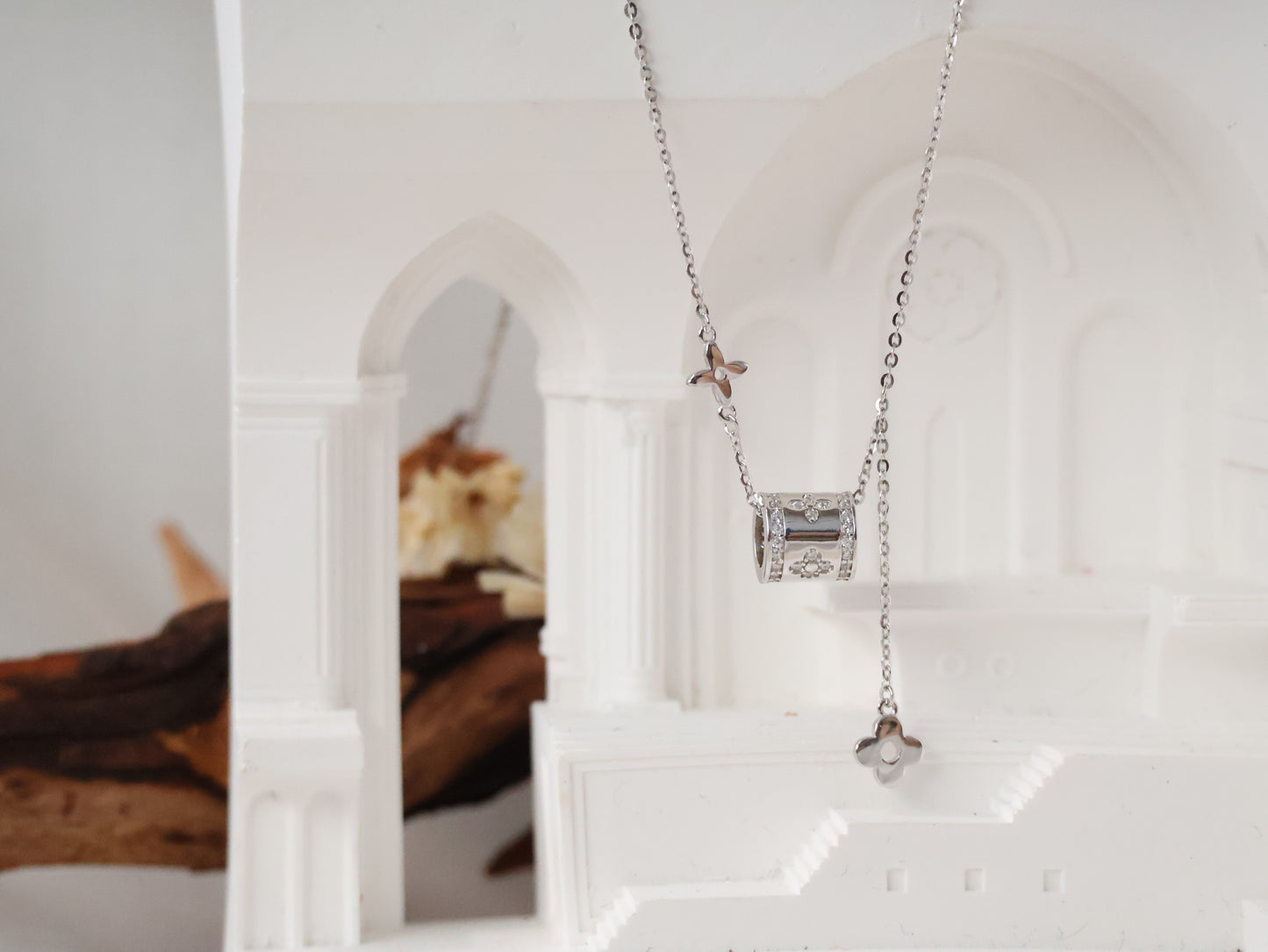 *Instocks* Flora Barrel & Dangly Flower S925 Necklace
