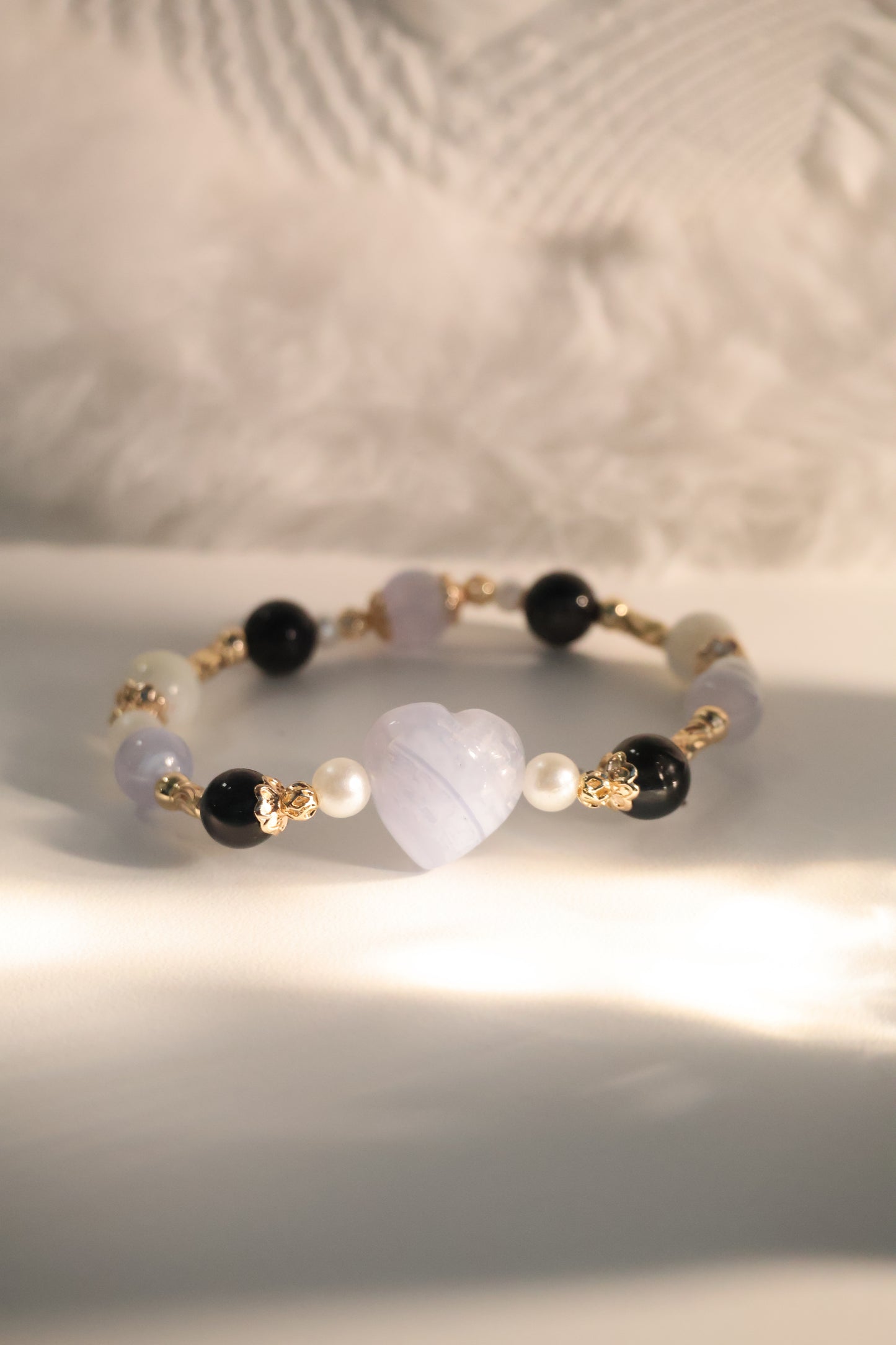 *Instocks* Blue Lace Agate, White Conch, Tiger's Eye & Blue Lace Agate Heart Crystal Bracelet (Elastic)