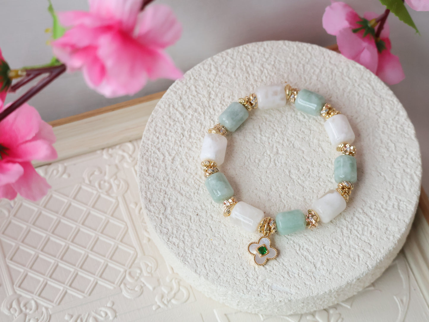 *INSTOCKS* Cheru Customs - Light Green Jadeite & White Phantom Quartz Barrel with Green Four Leaf Clover Charm Crystal Bracelet