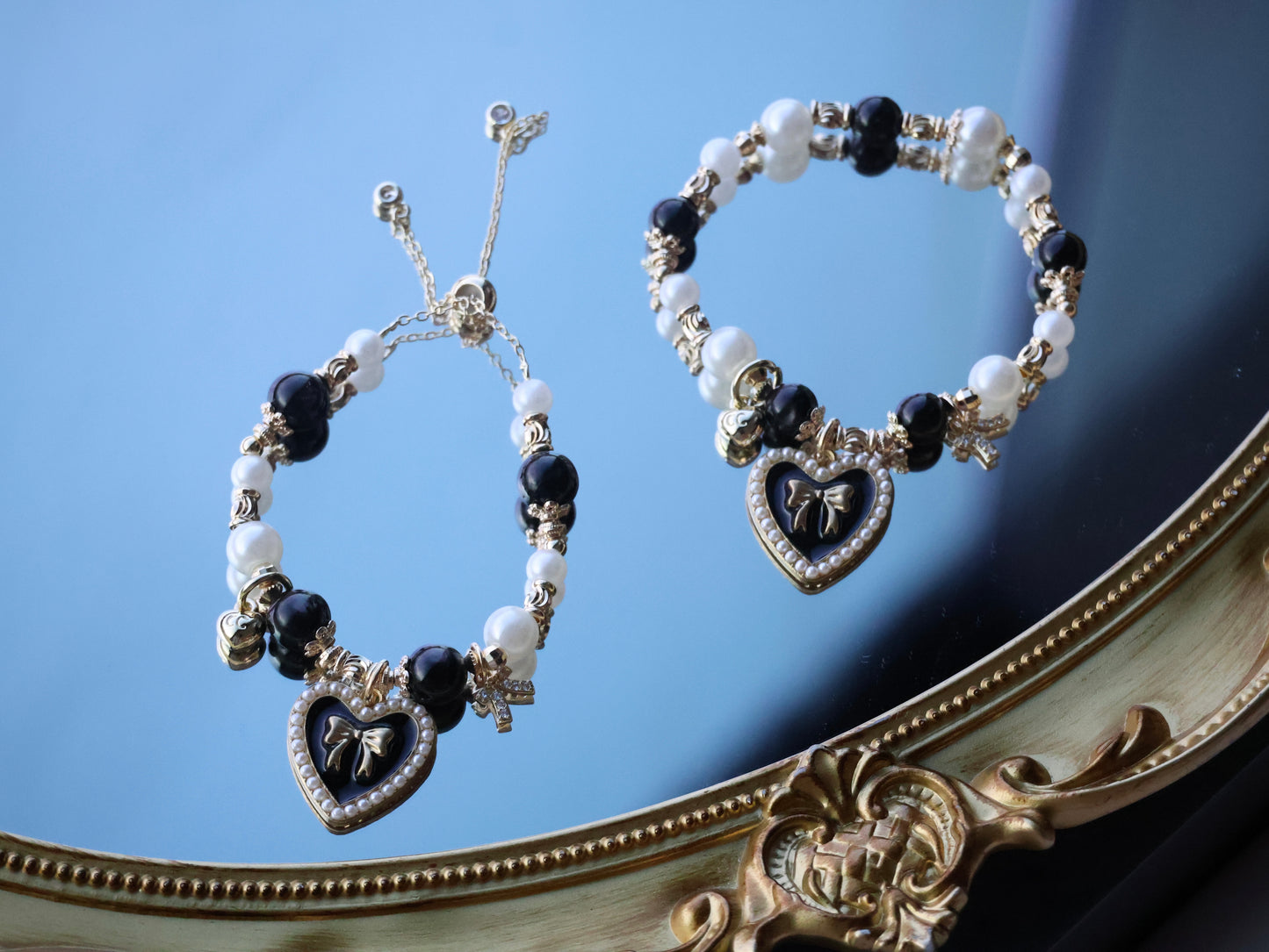 *Instocks* Cherie with Heart & Ribbon Crystal Bracelet (Elastic)