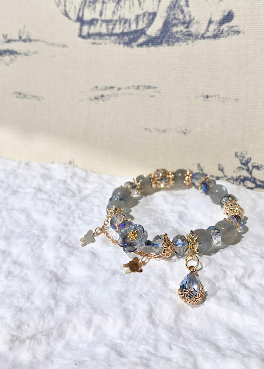 *PO* Labradorite with Blue Flower Charm, Teardrop Charm & Butterfly Chain Crystal Bracelet (Elastic)