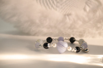 *Instocks* Blue Lace Agate, White Conch, Tiger's Eye & Blue Lace Agate Heart Crystal Bracelet (Elastic)